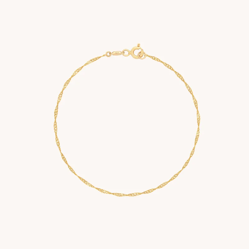 cuff bracelet with engraving-Astrid Chain Bracelet in Solid Gold