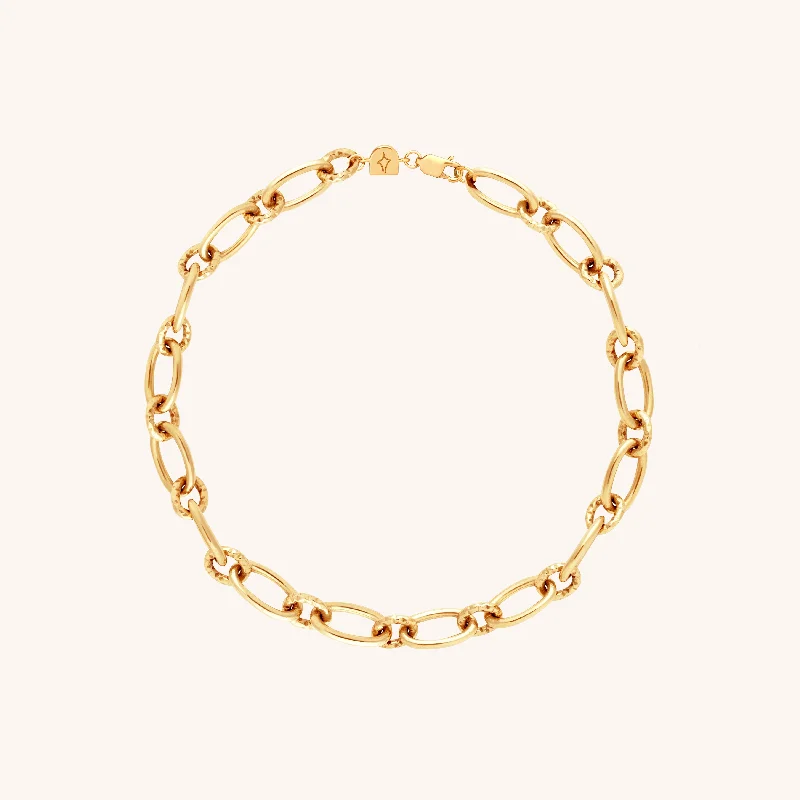 beautiful crystal bracelet-Bold Link Chain Bracelet in Gold