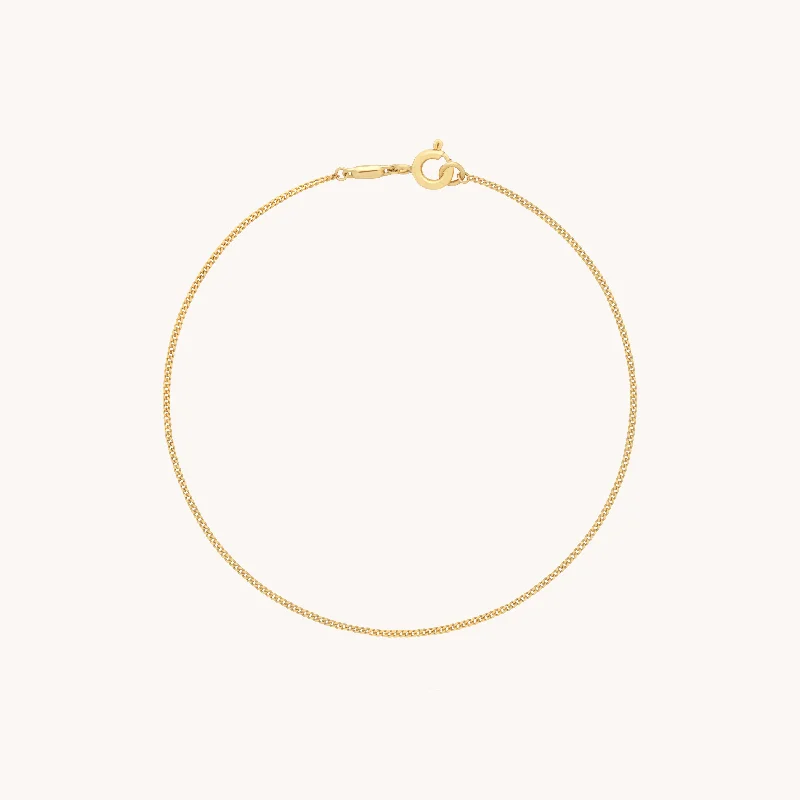 bracelet with butterfly charm-Miyu Chain Bracelet in Solid Gold