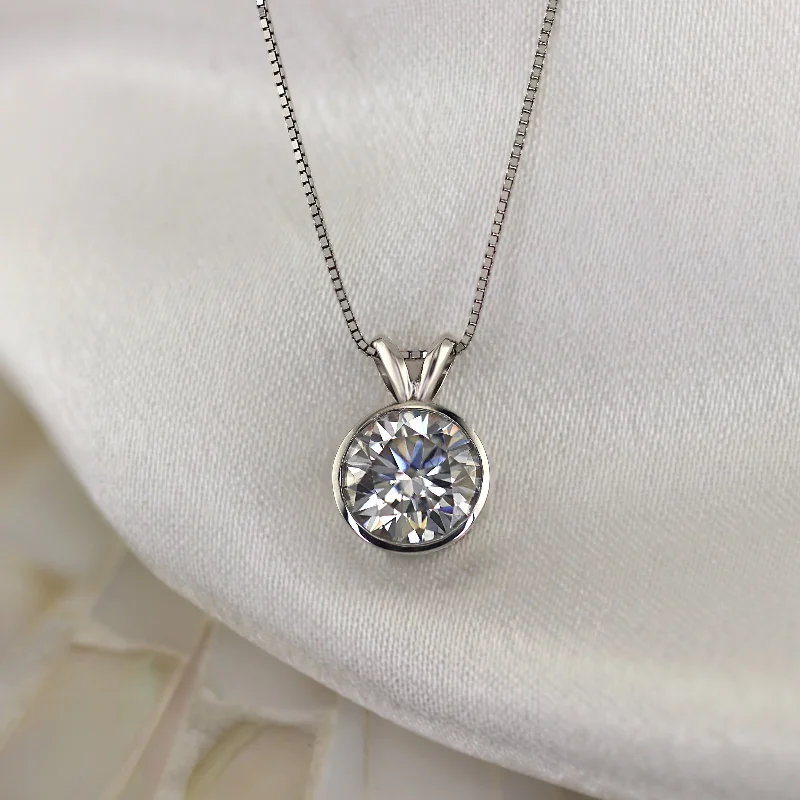 diamond pendant necklace -Auriya 1ctw Round Solitaire Diamond Necklace 14k Gold Bezel-set (H-I, VS1-VS2)