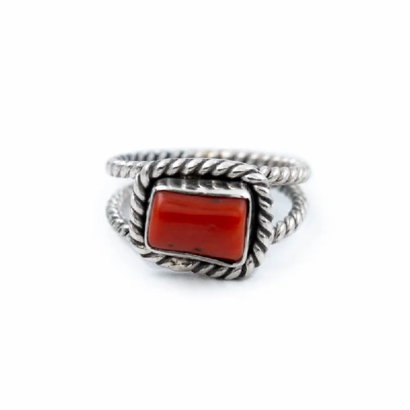 women’s gold rings-Red Coral x Twin Shank Ring