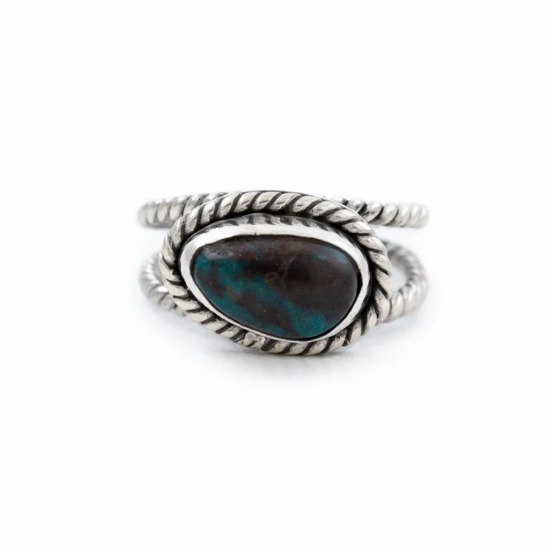 diamond wedding bands for women-Deep Bisbee Turquoise Ring